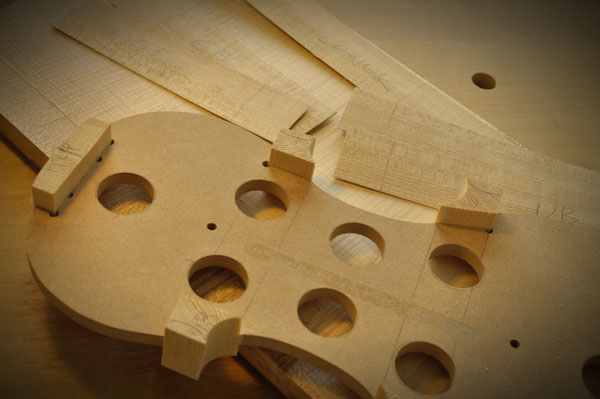 横板材の割り振り