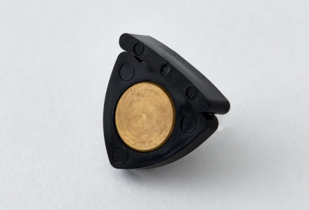 professional-black-1